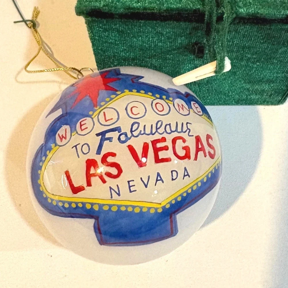 Nei Hua Inside Hand Painted Las Vegas Glass Christmas Ornament with Box